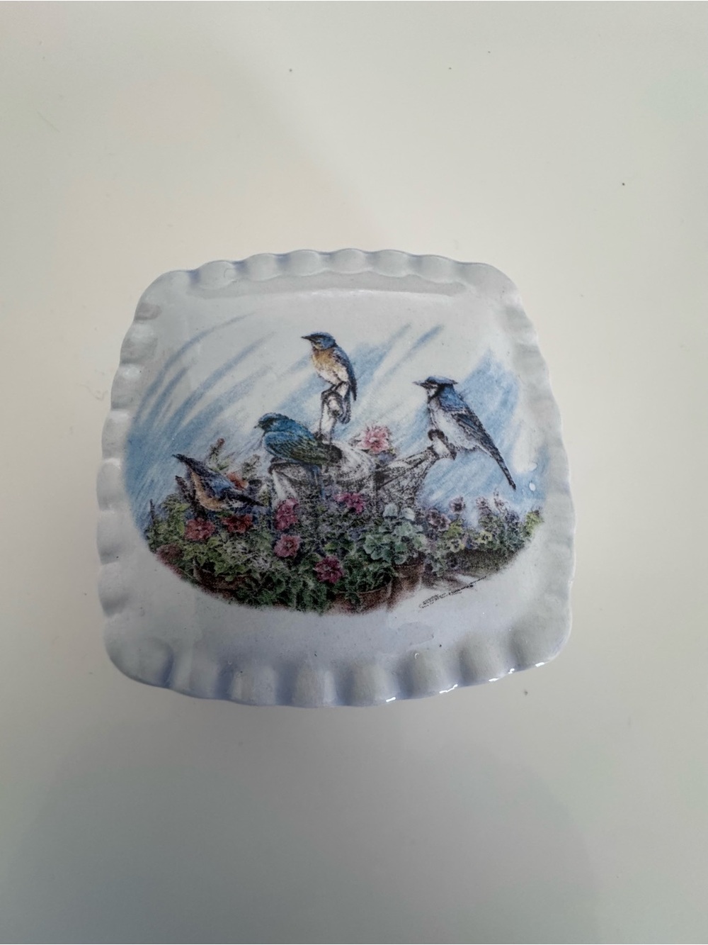 Vintage Bluebird Trinket Box Hand Painted Ceramic Jewelry Box Cottagecore Decor - Picture 2 of 10
